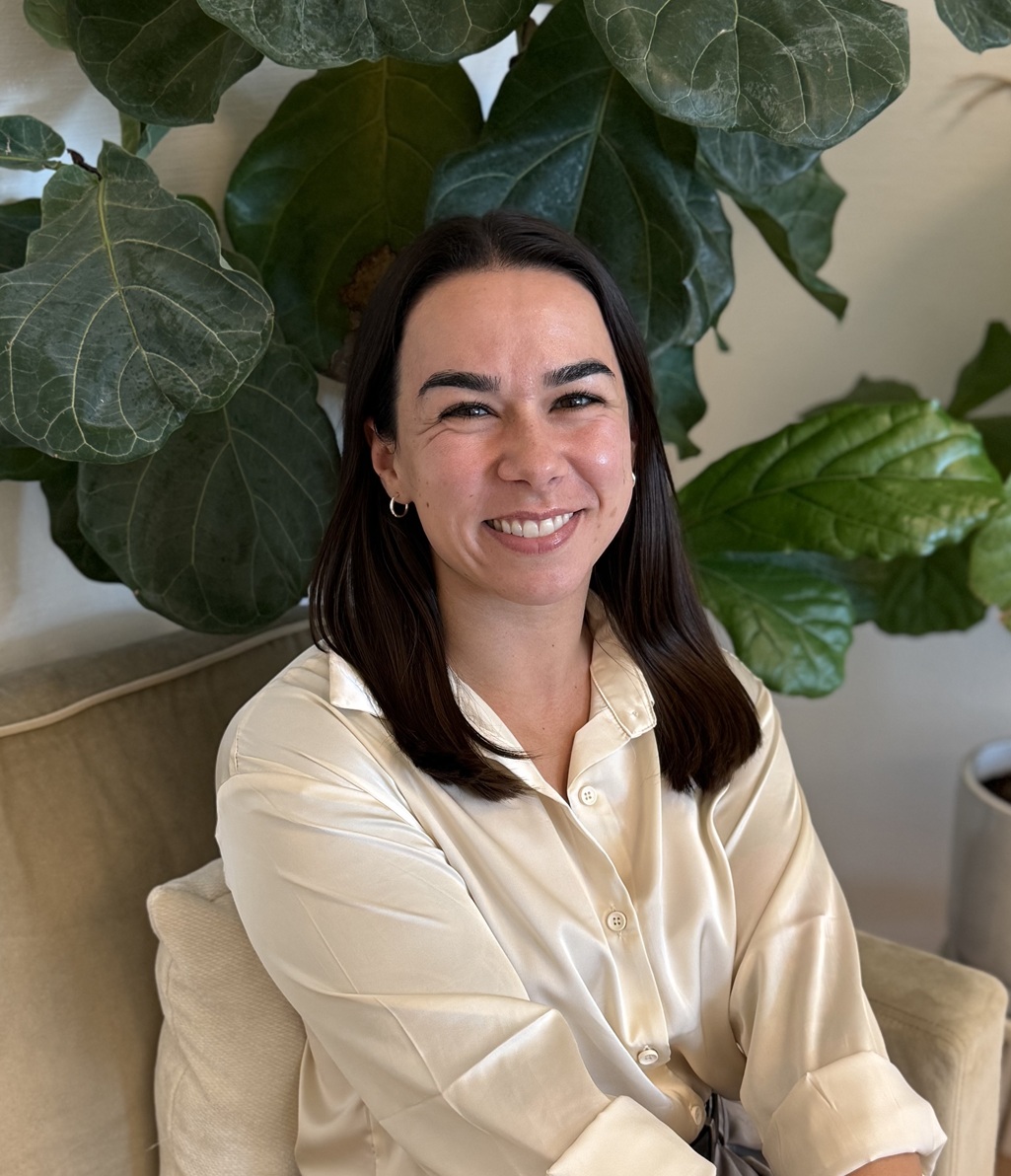 Photo of Marina Canella, Associate Marriage Family Therapist. Marina is a therapist
in San Luis Obispo providing therapy services with DeRose Therapy Group
